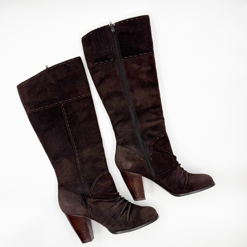 Seychelles Dublin Brown Suede Knee High Heeled Boots NEW Size 10
